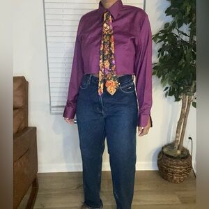 Mens Tommy jeans 
Size 33/34 
Light wear